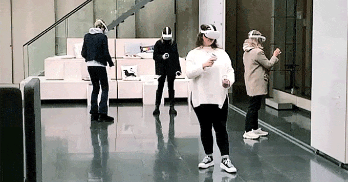 Virtual Reality Brillen im Einsatz